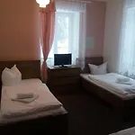 Отель Dzban