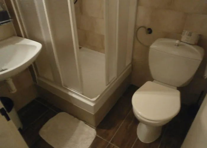 Hotel Dzban 3*